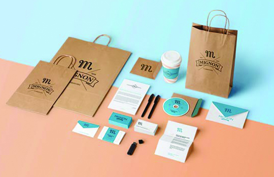 Bộ nhận diện thương hiệu